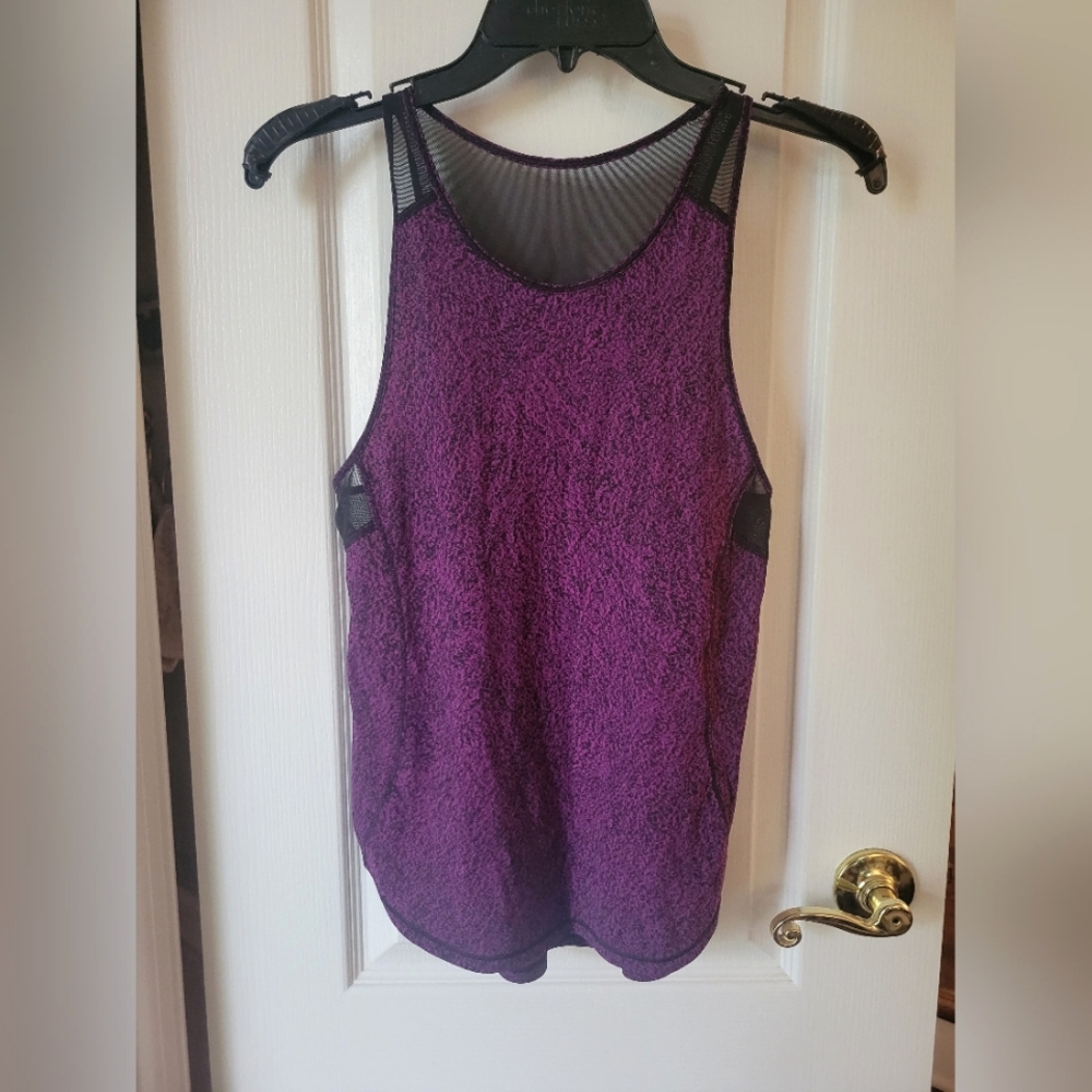 Lululemon Sculpt Tank Top II Aurora Circuit Purple and Black Mesh Size 2